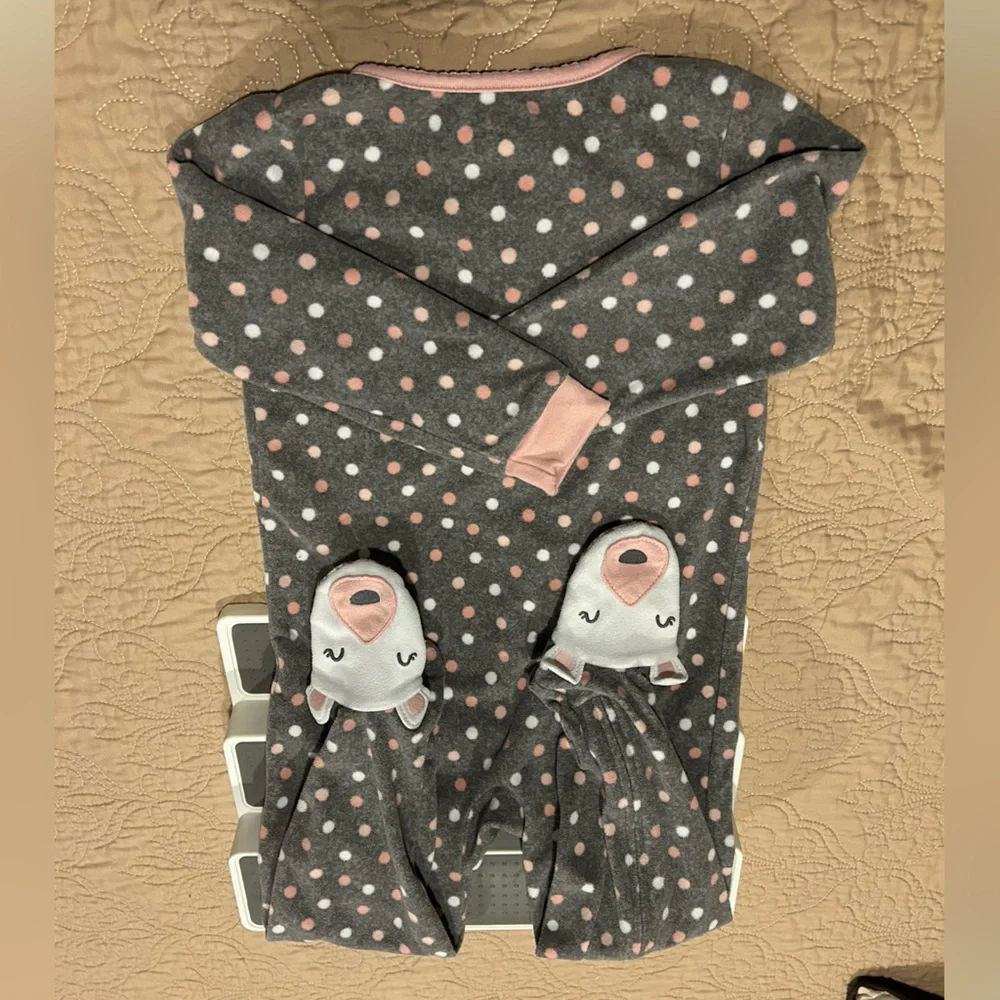 Lot of 2 Carter's Fleece Footie/Footless Pajamas